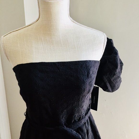 Lulus Black Eyelet One Shoulder Dress Medium NWT - Picture 2 of 7